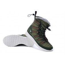 Сапоги Nike WMNS ROSHERUN Sherpa хаки